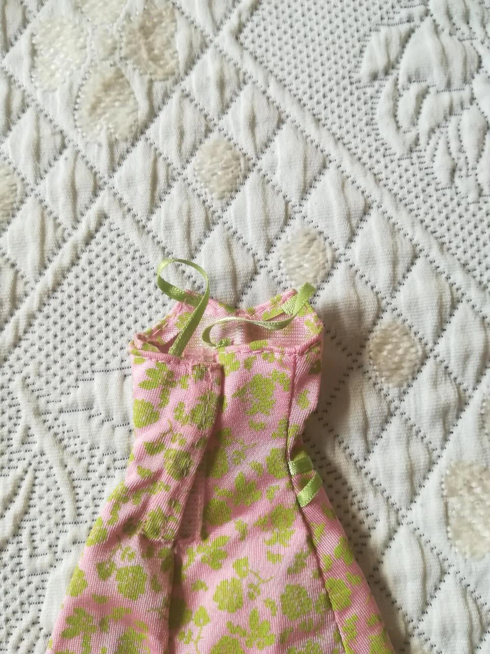 Barbie Chic poppenjurk (Ref. G8510) uit 2004 – photo 5